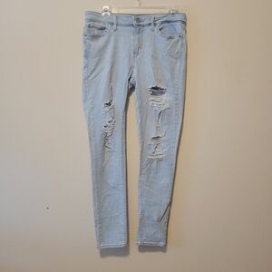 711 Skinny Levis Women's‎ Light Blue Jeans Size 29